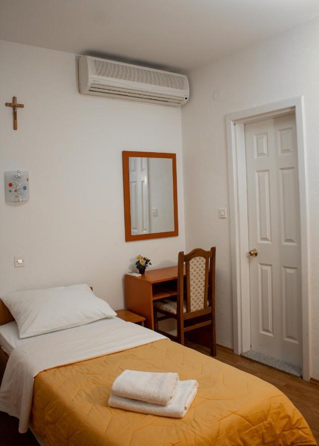 Hotel Pansion Milena Međugorje Zewnętrze zdjęcie